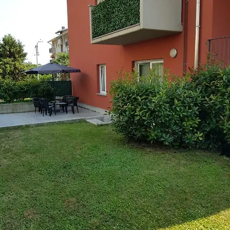 Apartment Il Gelso Mandello del Lario