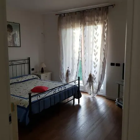 Il Gelso Mandello del Lario